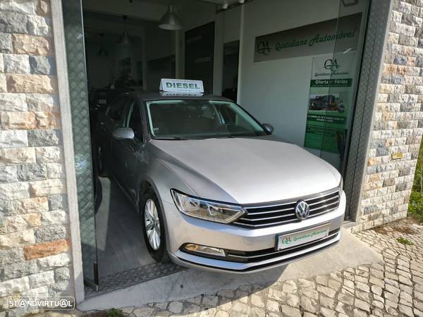 VW Passat 2.0 TDI Business P.DSG - 2