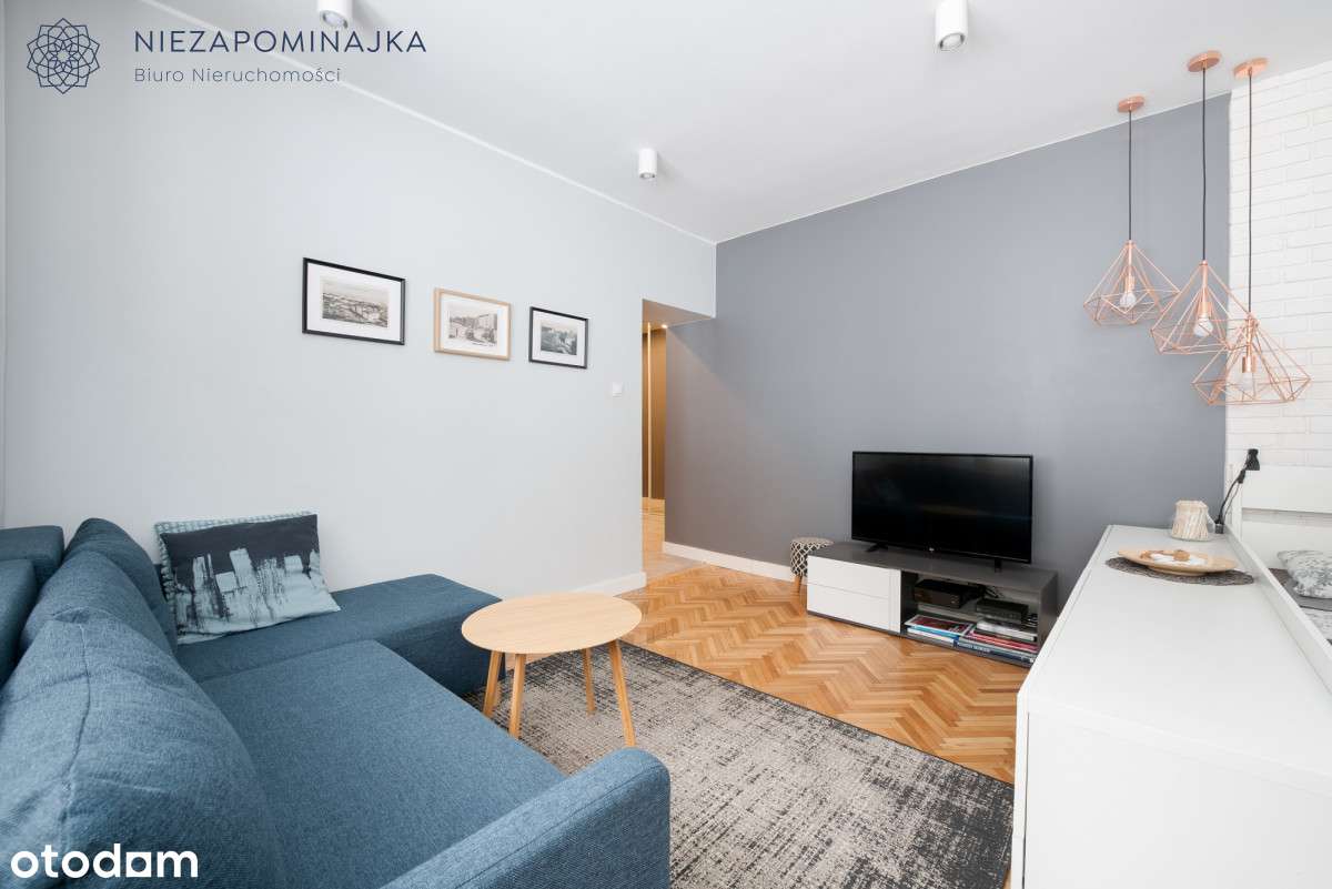 Przytulne 35 m² Śródmieście Gdyni - 700m do morza - Pełny obrazek: 2/17