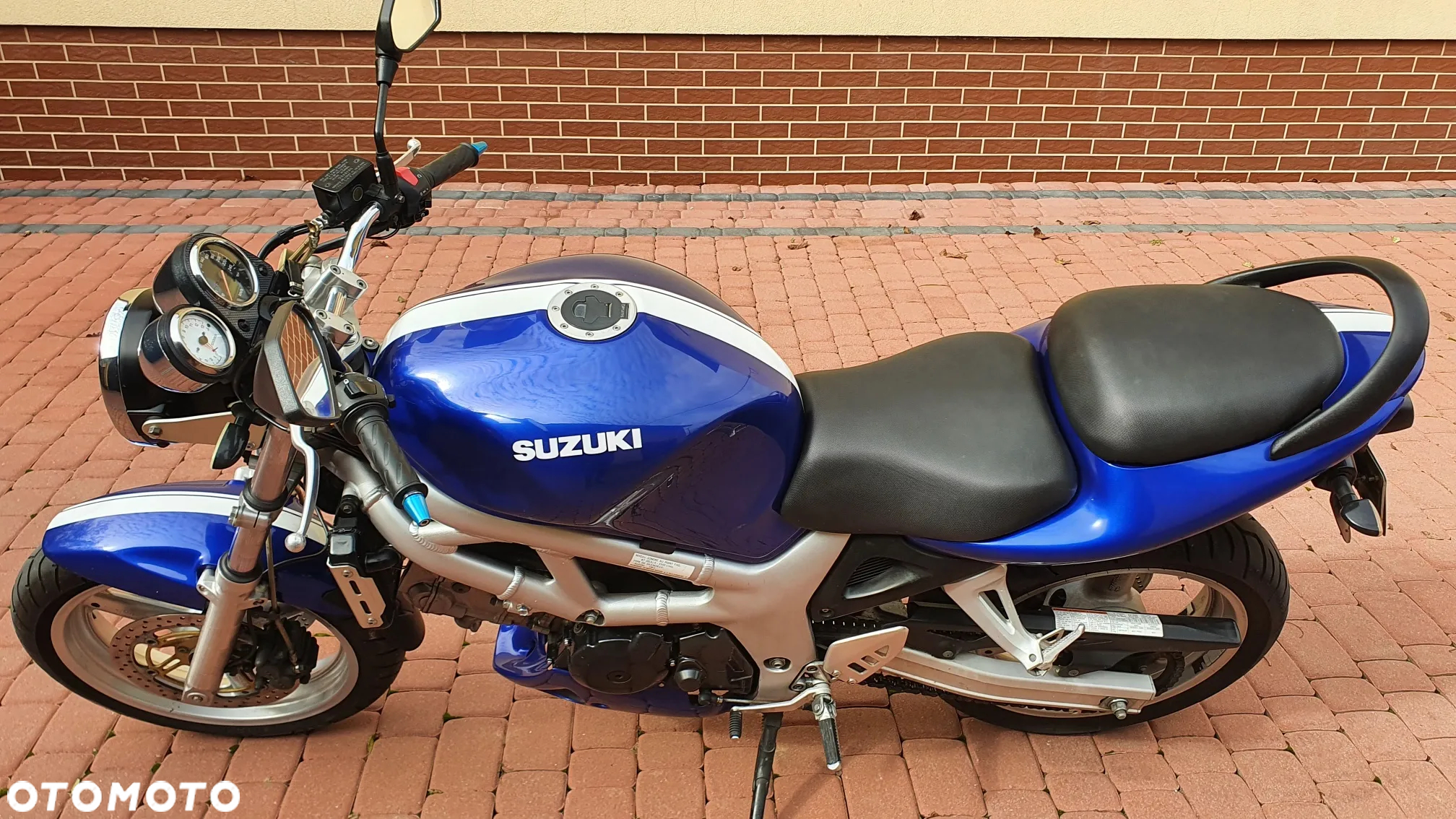 Suzuki SV - 2