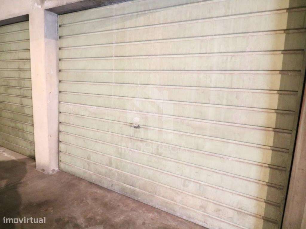 T3 REMODELADO | ÚLTIMO ANDAR | GARAGEM | GULBENKIAN - BRAGA-27