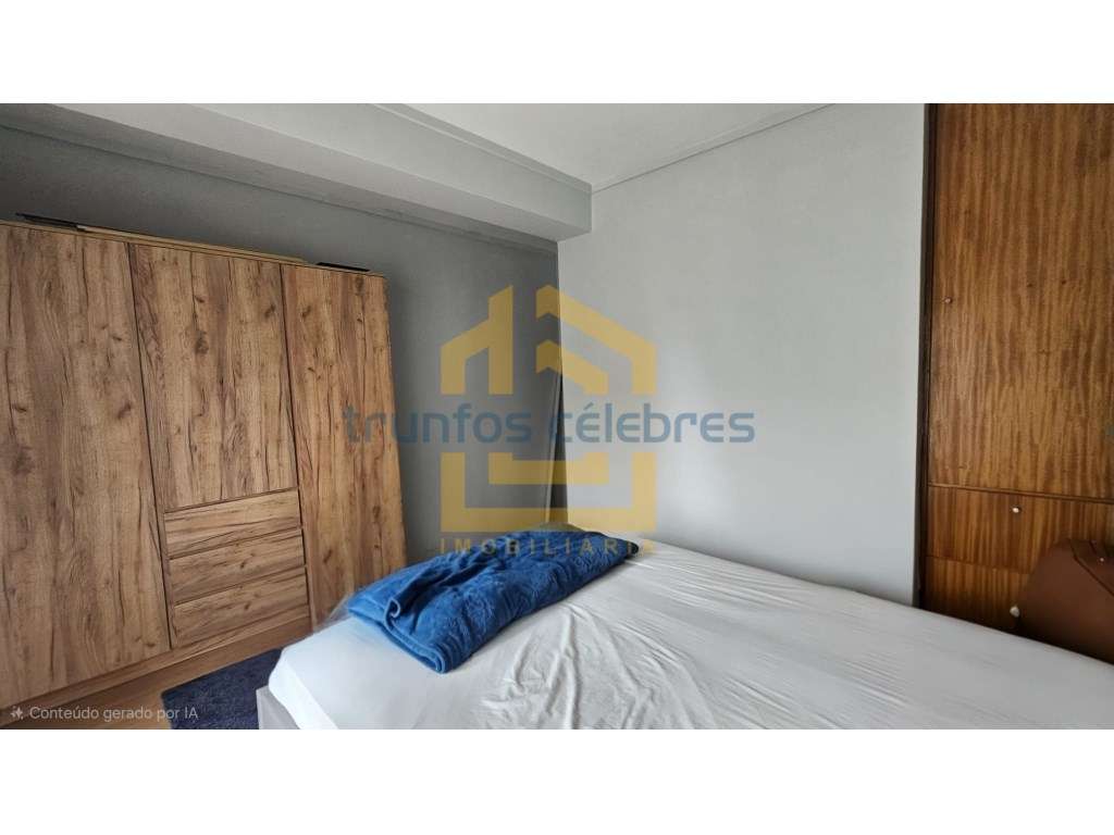 T2 com Vista Mar a 100 Metros da Praia com garagem fechada-15