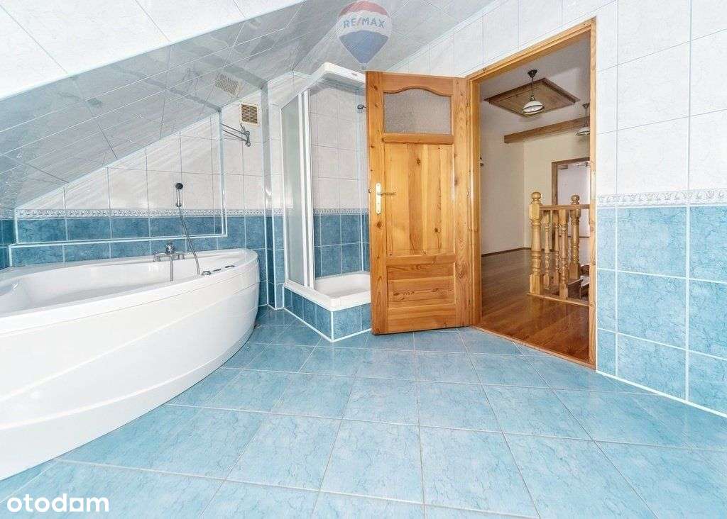 Ponadczasowy luksus u podnóża gór-17