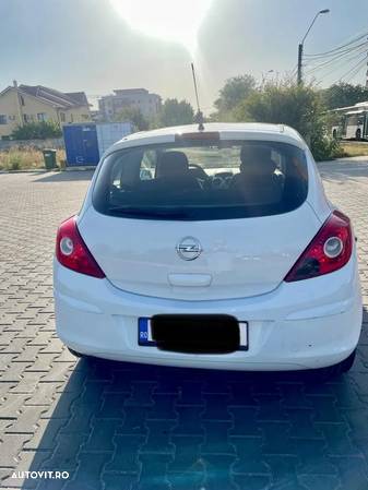 Opel Corsa 1.3 CDTI EcoFlex Start/Stop Cosmo - 4