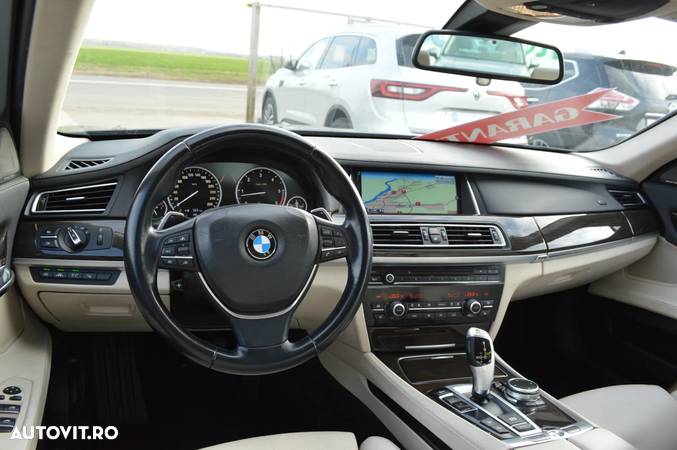 BMW Seria 7 730d xDrive Edition Exclusive - 5