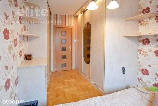 Wygodne trzypokojowe mieszkanie, klimatyzacja-9