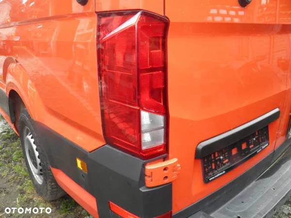 LAMPA TYLNA LEWA MAN TGE VW CRAFTER 2022r - 2