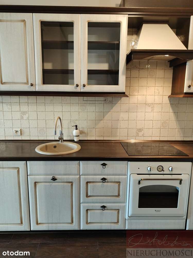 Dwupoziomowe w centrum Puszczykowa-7