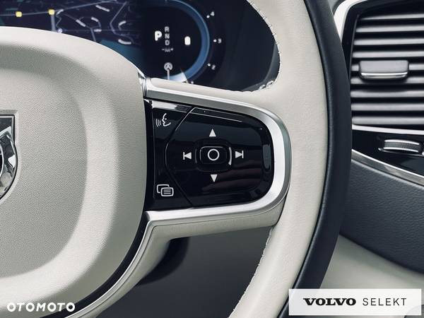 Volvo XC 90 - 16