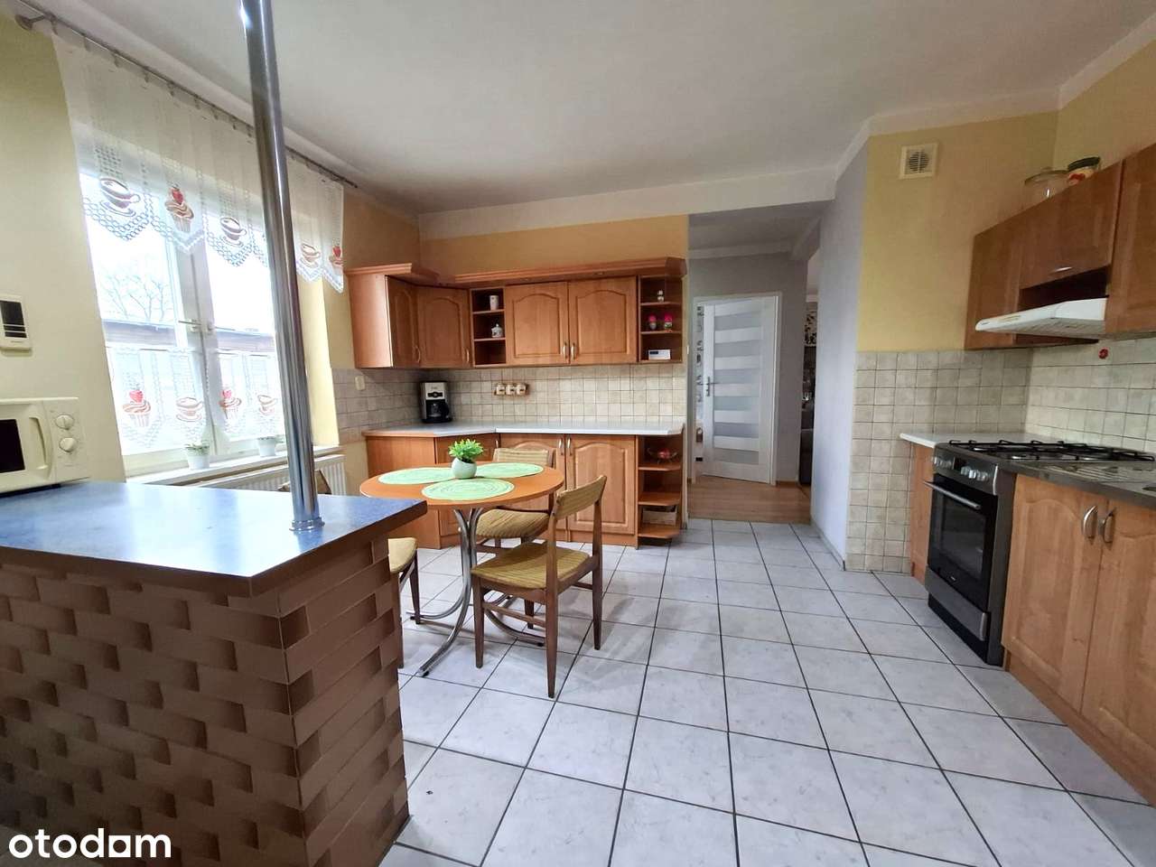 Uroczy dom w spokojnej okolicy, dla kochających wieś i spokój. Siercz-7