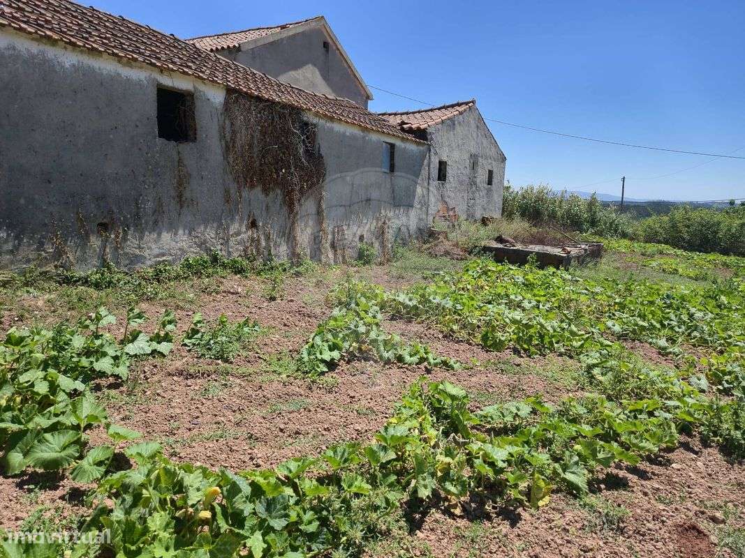 Moradia T4 para venda-48