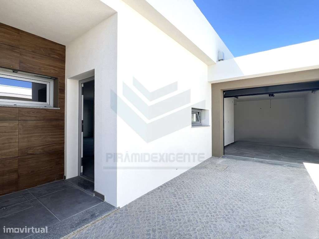 Moradia Isolada, Final Construção, Garagem - Pinhal General-26