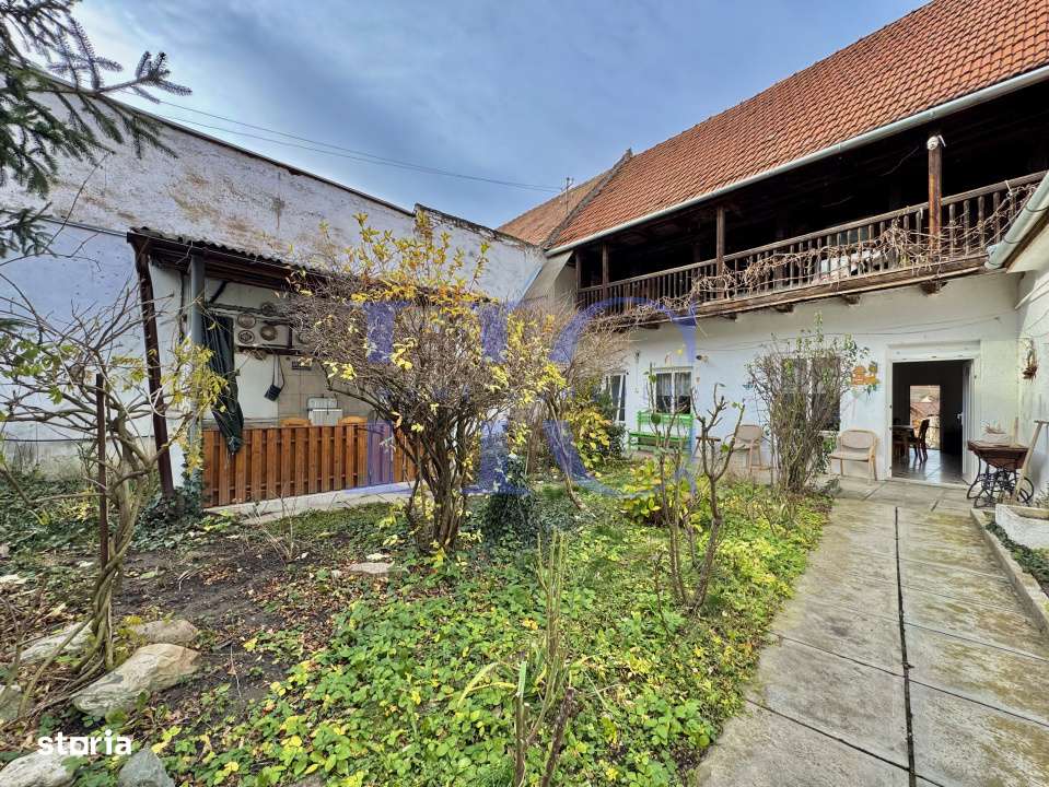 Casa 266 mp teren 800 mp - Cisnadie - locuinta sau pensiune-2