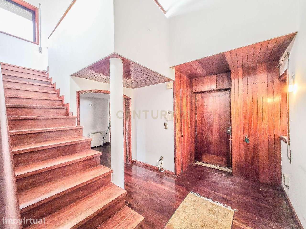 Moradia em Arcozelo — Elegância, Espaço e Proximidade ao Mar-17