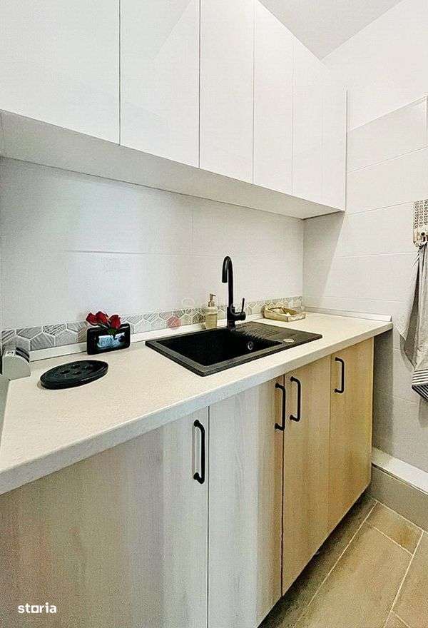 Aproape de  Zona Comerciala - Imagine principală: 4/14