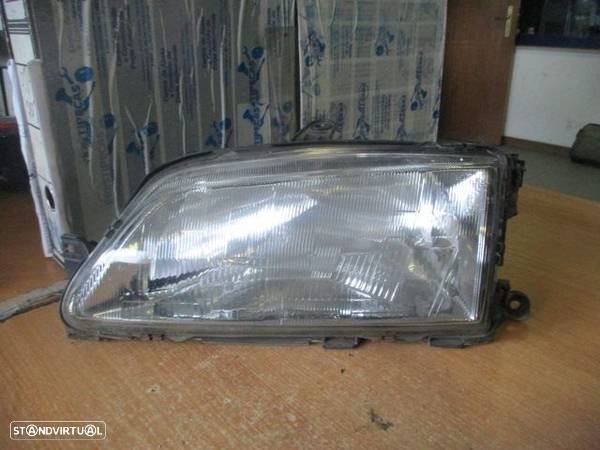 Farol Far1300 PEUGEOT 306 1995 1.9STD   0P   ESQ H4 TYC - 1