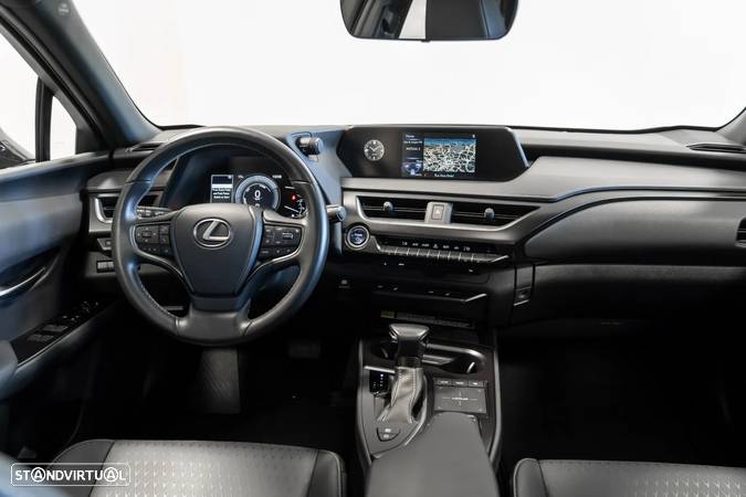 Lexus UX 250h Special Edition (LCA) - 8