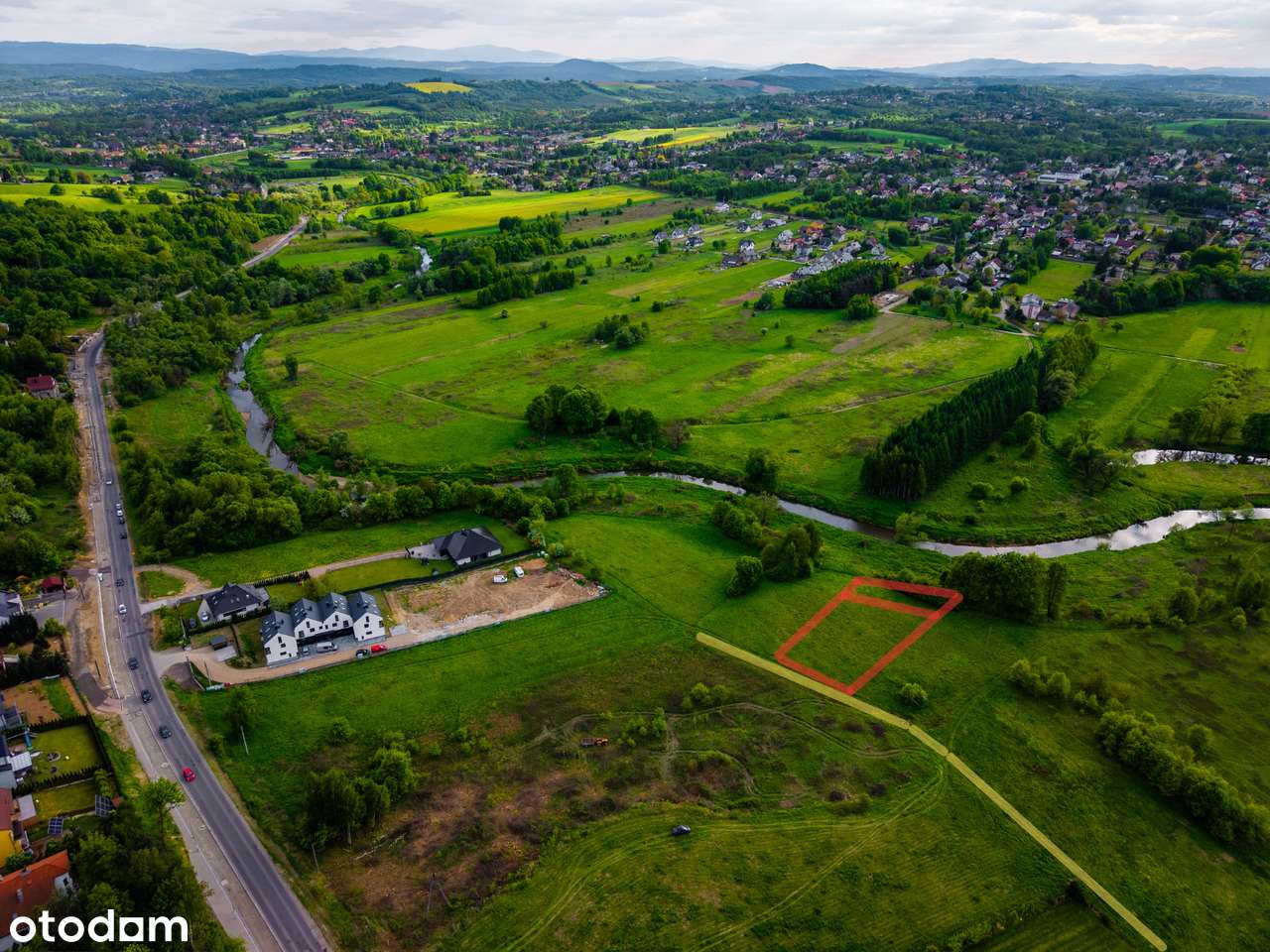 MALOWNICZA DZIAŁKA BUDOWLANE W SKAWINIE 1457m2-7