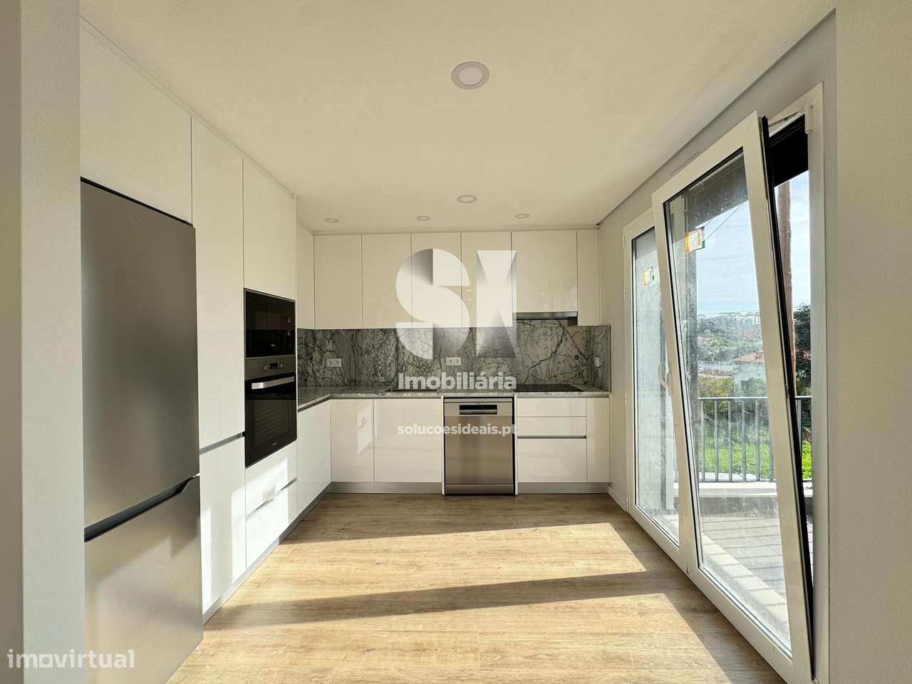 Moradia Geminada T3+1 (NOVA) - Grande imagem: 4/19