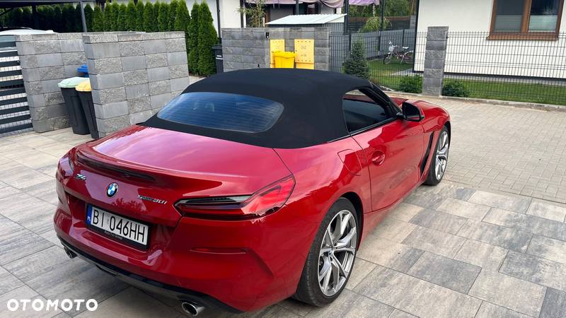 BMW Z4 sDrive30i - 13