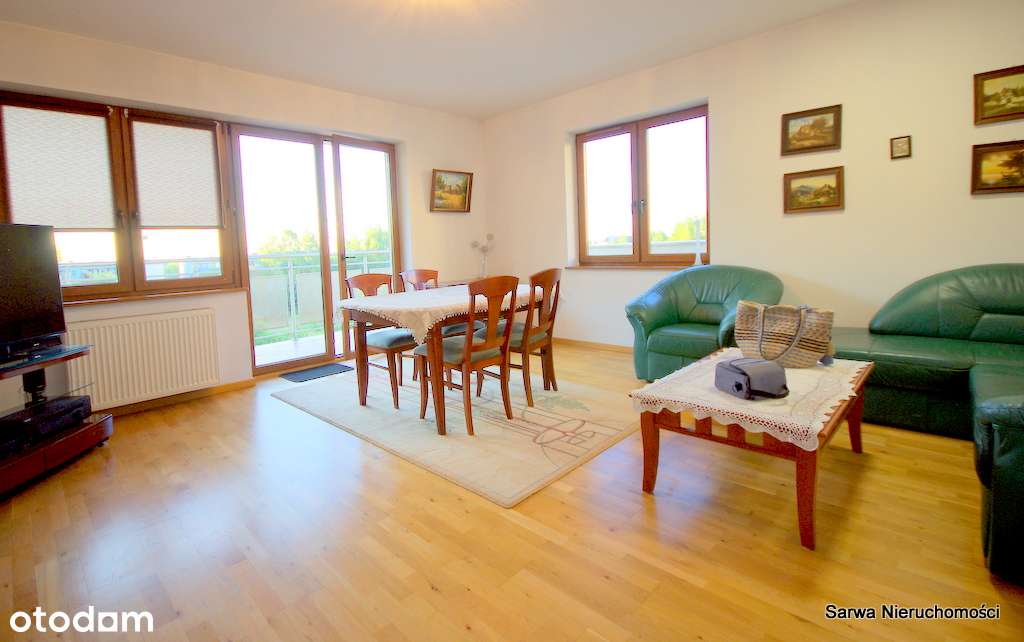 Przestronny Apartament z dużym balkonem-0