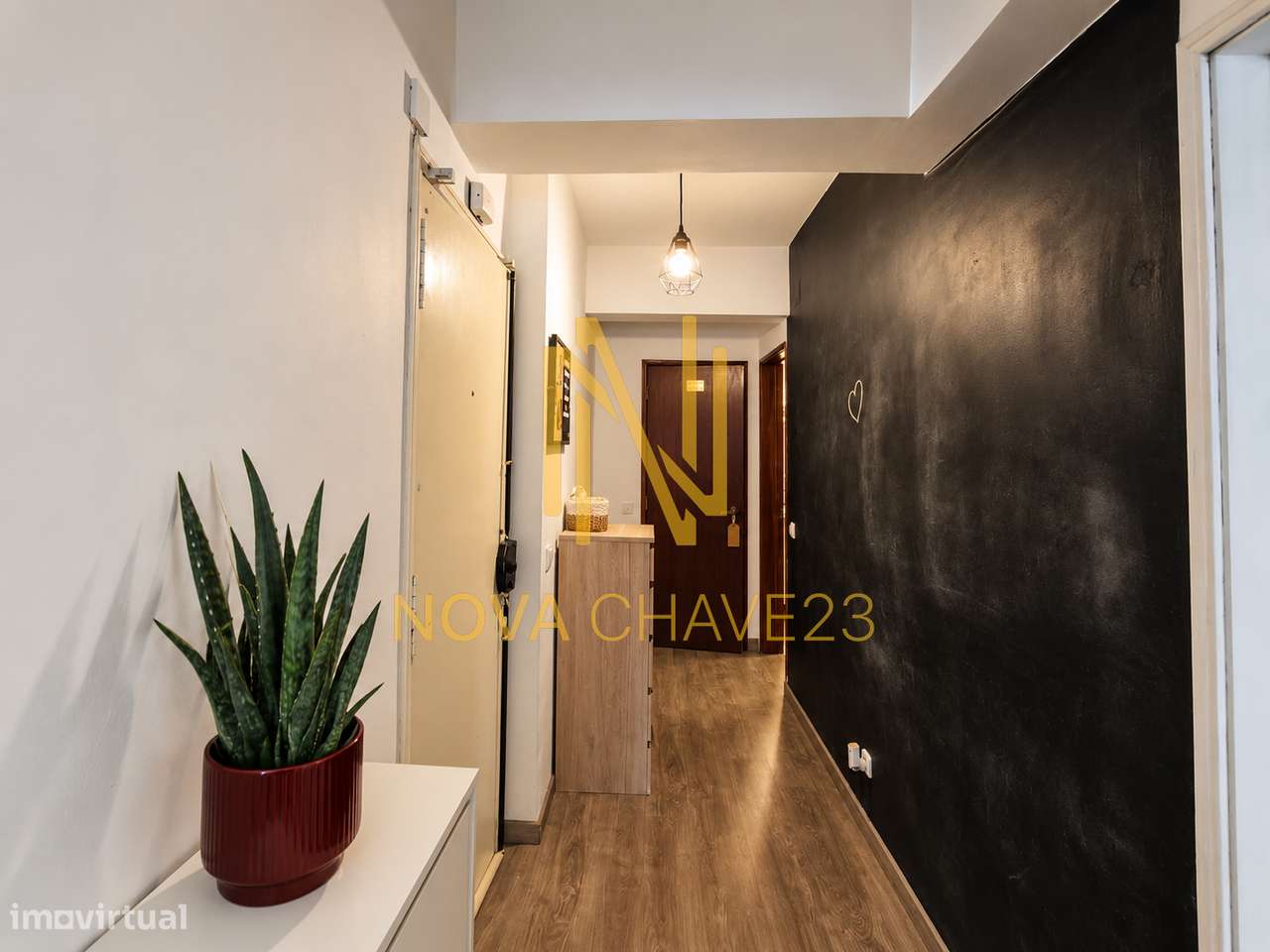 Apartamento T1 na Rinchoa – 55 m² | Cozinha e Sala em Open Space-10