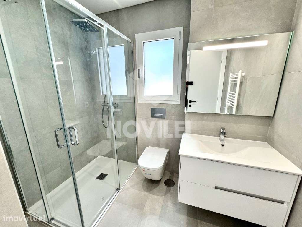 Moradia T3 em condomínio Fechado no centro de Leiria.-23