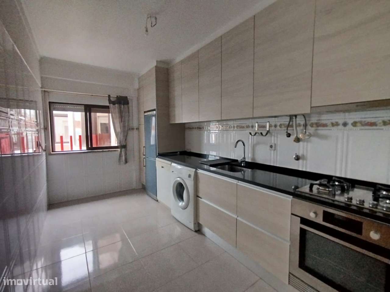 Viva com conforto nas Águas Livres! - Grande imagem: 5/12