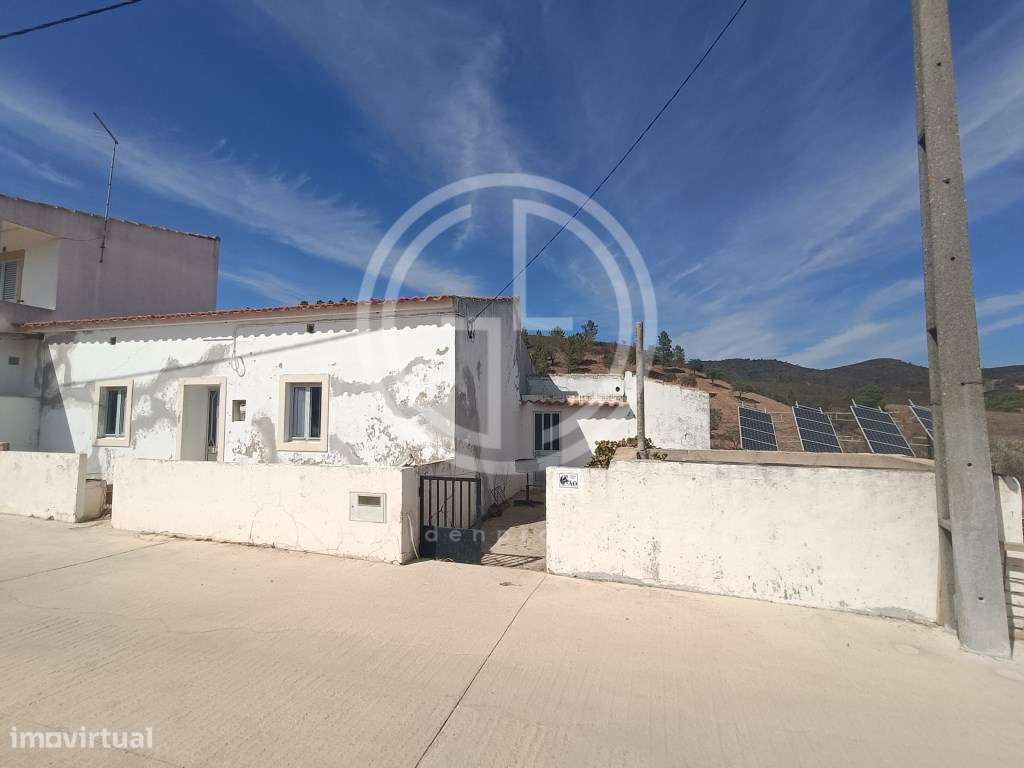 Moradia V3 no Sítio do Freixo, perto de Salir - Grande imagem: 4/20