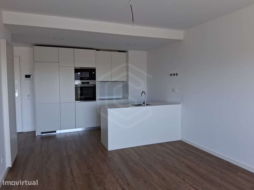 Apartamento T1, condomínio com piscina na cobertura, Faro, Algarve - Grande imagem: 2/47