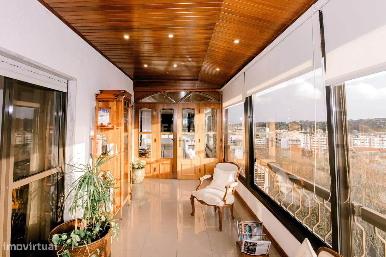 Penthouse Exclusiva T3+3 na Cova da Piedade | 240 m² | Vista Cidade & - Grande imagem: 5/37