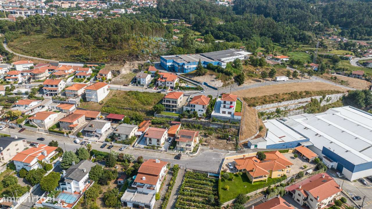 Moradia, 339 m², Fafe - Grande imagem: 5/21