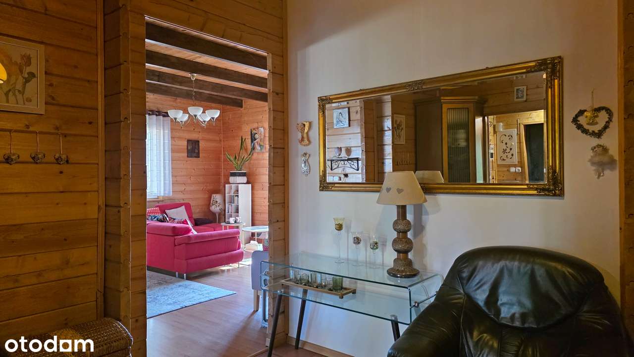 Drewniany dom, Krajobrazowy Park Wzniesień Łódzkich, Ługi-14