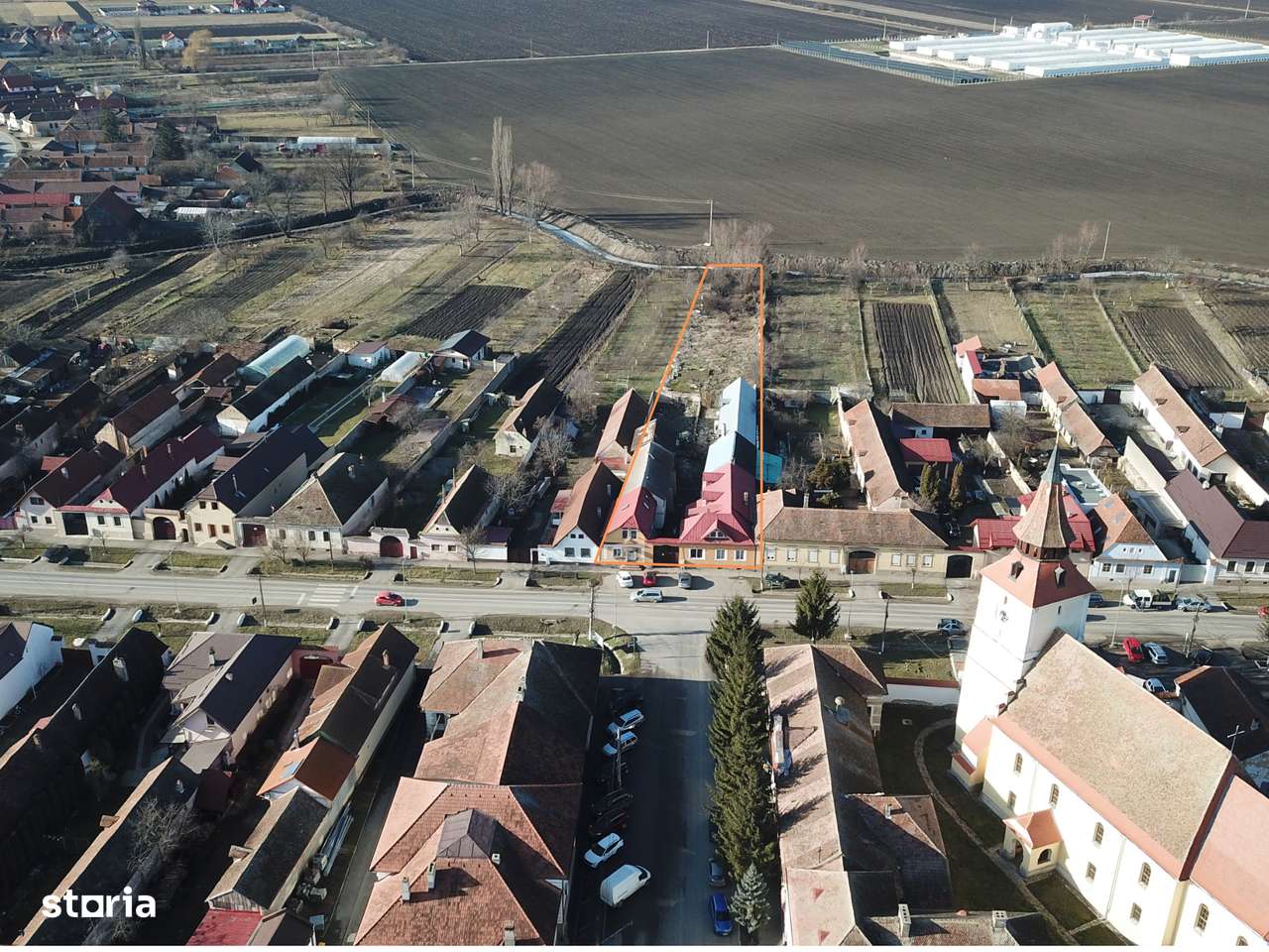 Spațiu comercial de vânzare, 1500 mp, zonă centrală 3300 Teren-9