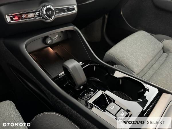 Volvo XC 40 - 17