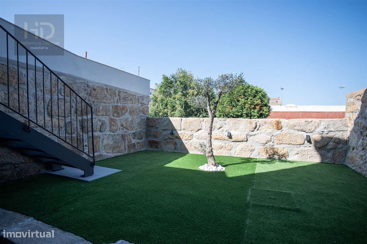 Andar moradia T2 duplex novo com jardim privativo no Porto - Grande imagem: 2/33