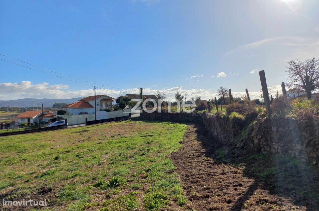 Terreno Urbanizável em Cabeçudos