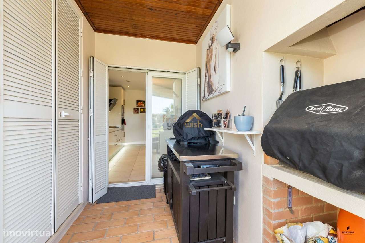 Apartamento T3 com vista para o campo de golfe de Vale da Pinta – Alga-24