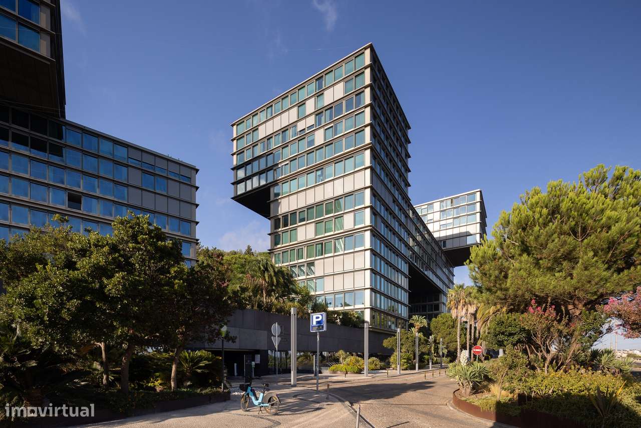 Estoril Sol Residence - Apartamento T1 para Arrendamento - Grande imagem: 1/35