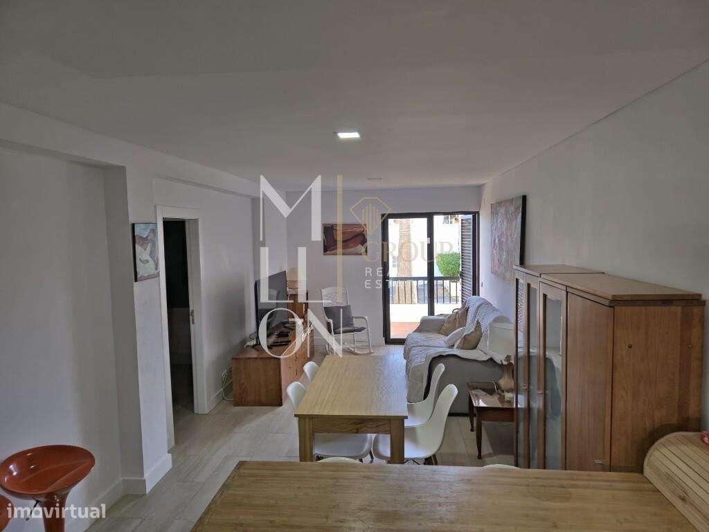T2 Remodelado, Mobilado e Pronto a Rentabilizar –  A 100m da Prai - Grande imagem: 2/21