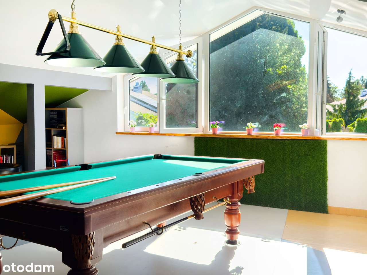 Dom z dużym ogrodem na osiedlu Zielonym-9