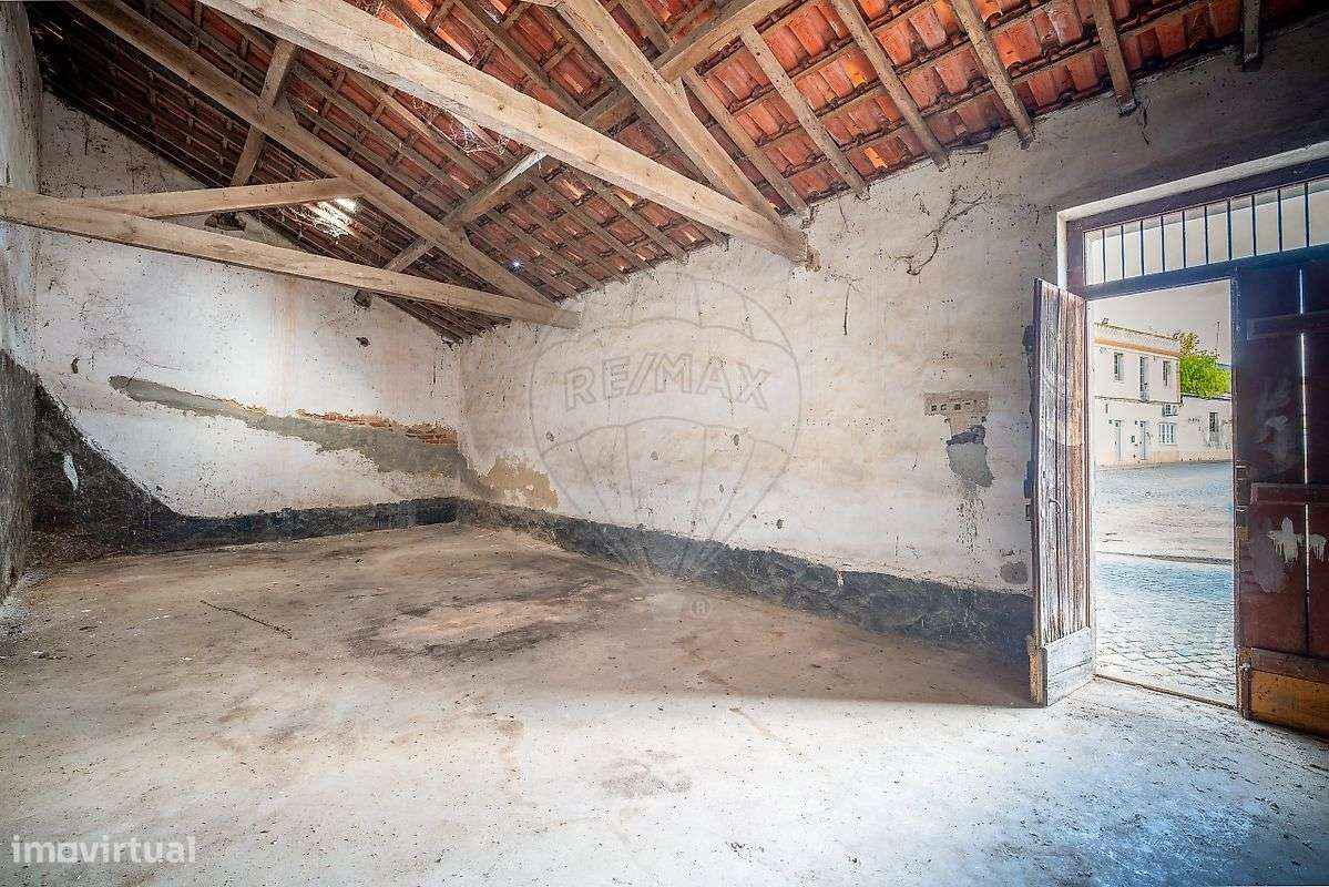 Moradia T4 para venda-24