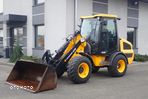 JCB 406 - 1