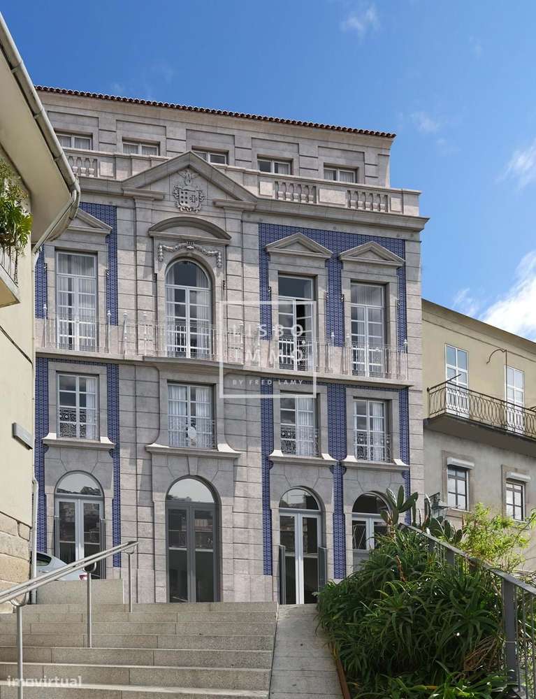 Townhouse, 74,45m2, terraço 35,58m2, completamente reformado, centro h-5