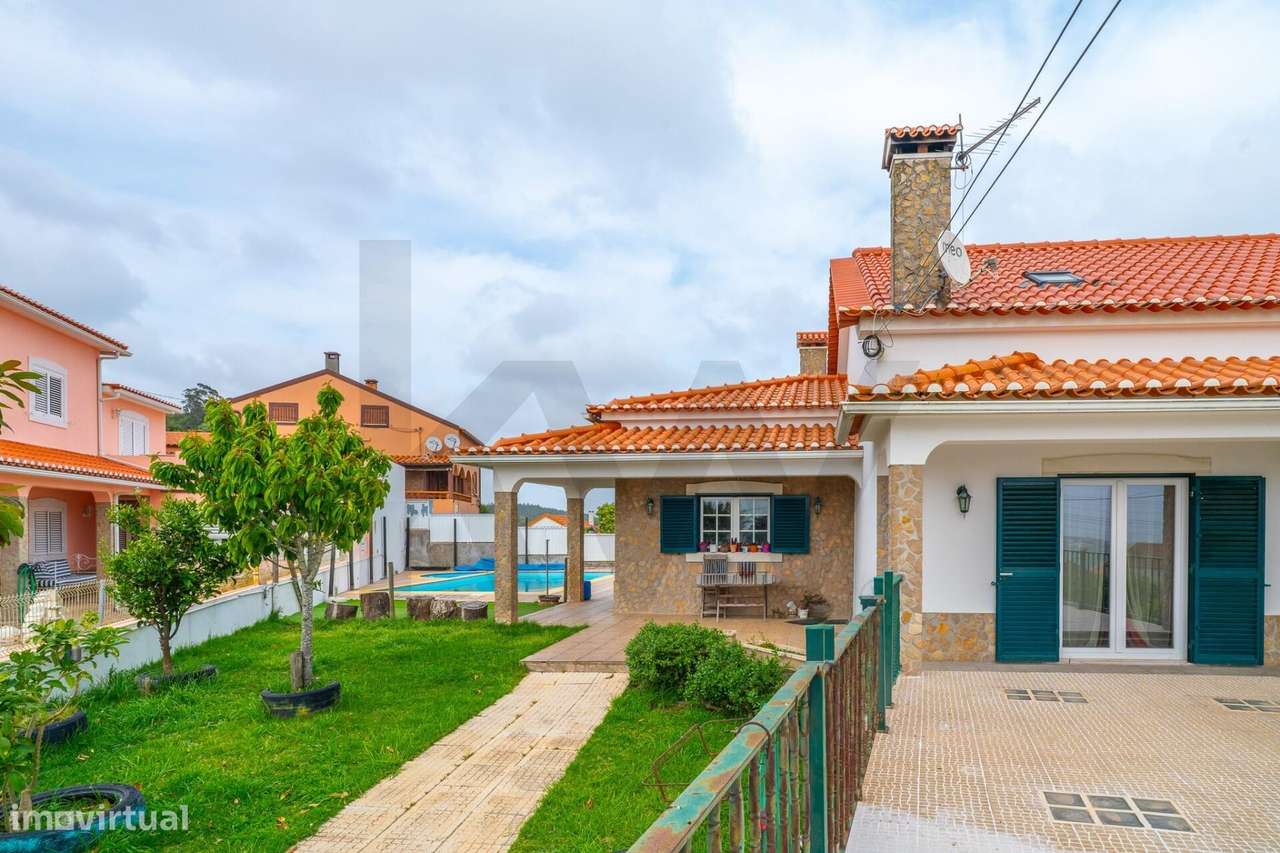 Moradia T3+2 com Piscina, Ginásio, Jardim e Garagem 200 m2-4