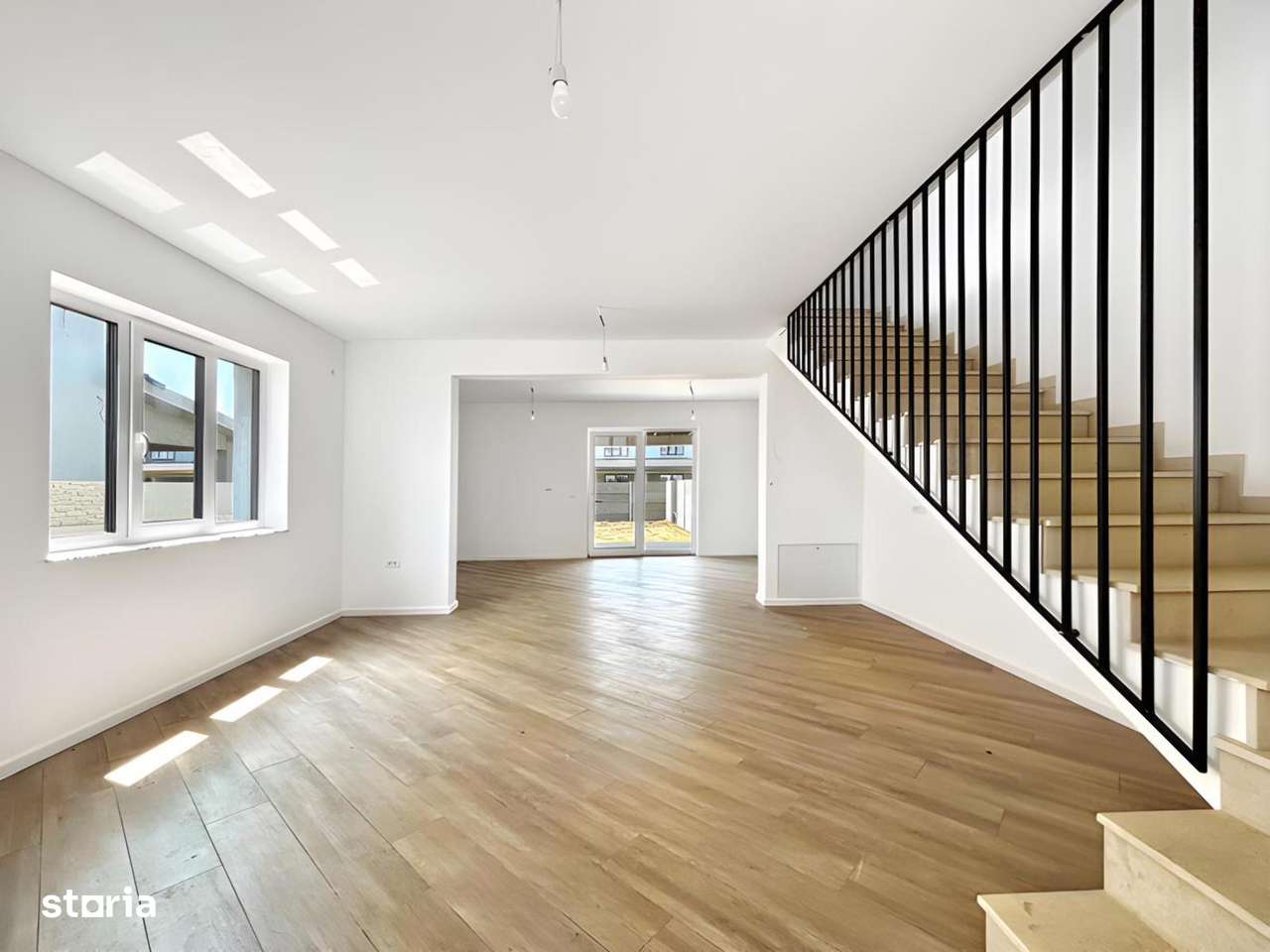 4 Camere | Panouri fotovoltaice | Pompe de caldura| Comision 0-5