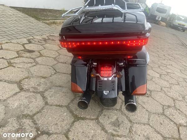 Harley-Davidson Touring Road Glide - 10