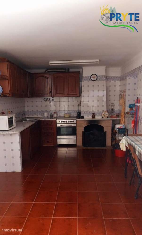 Moradia T3 localizada perto da Sertã-39
