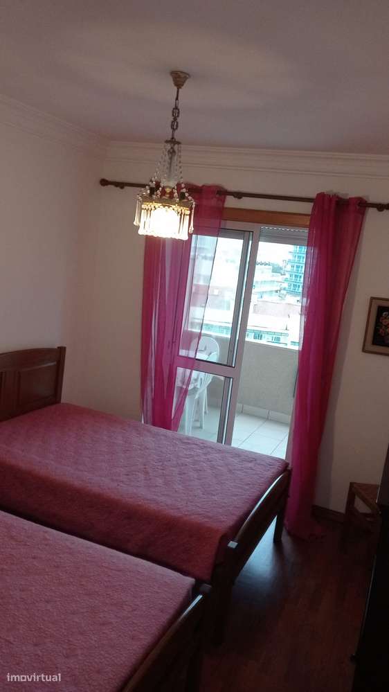 Excelente apartamento muito limpo e cuidado - Grande imagem: 4/9