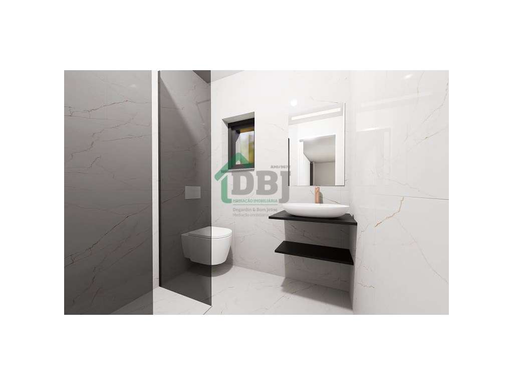 Moradias Bifamiliar com Piscina!-5