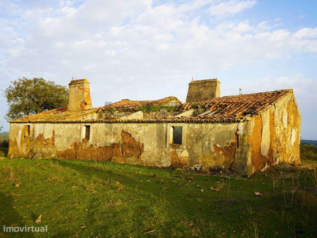 Terreno com 2,15 Hectares com Ruina na Serra de Grândola / Melides-11